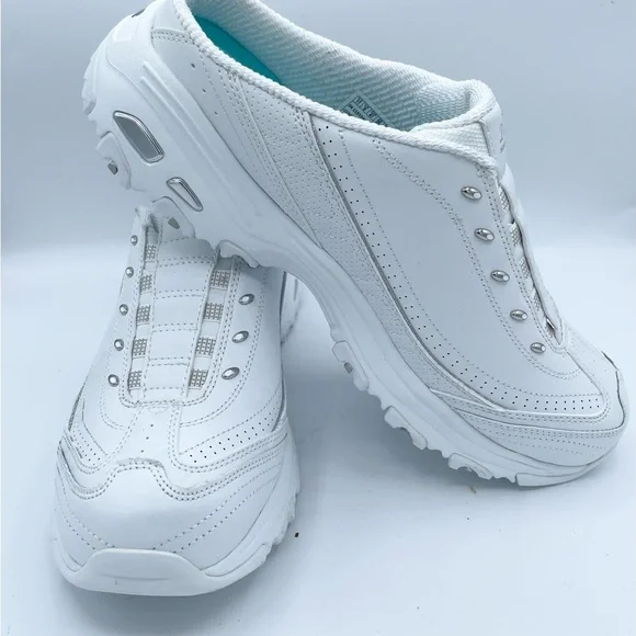 Like New Skechers  Women's White Sneakers Size 11W - Picture 4 of 11